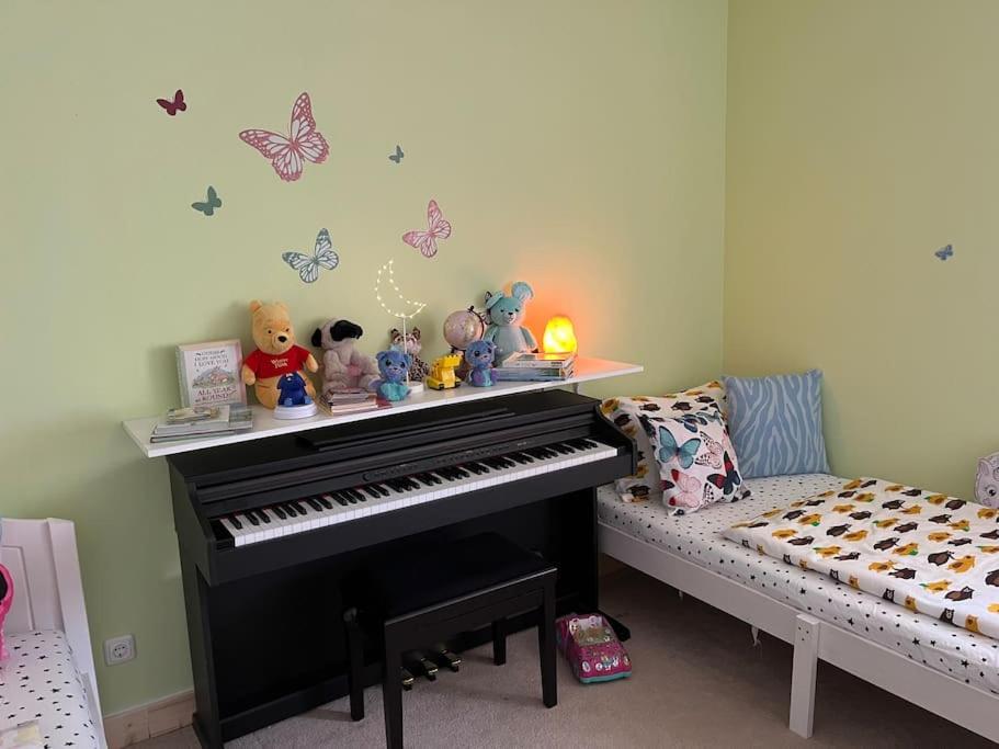 Exklusive Ferienwohnung mit 3 Schlafzimmern und 2 Bädern!