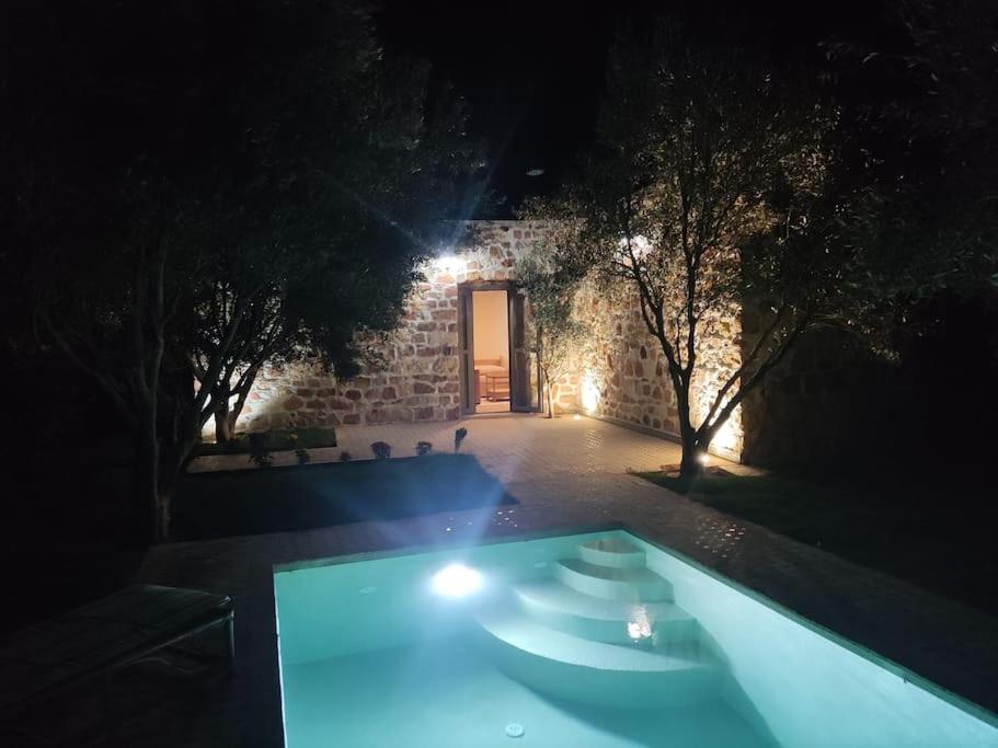 Magnifique maison en pierre view 3