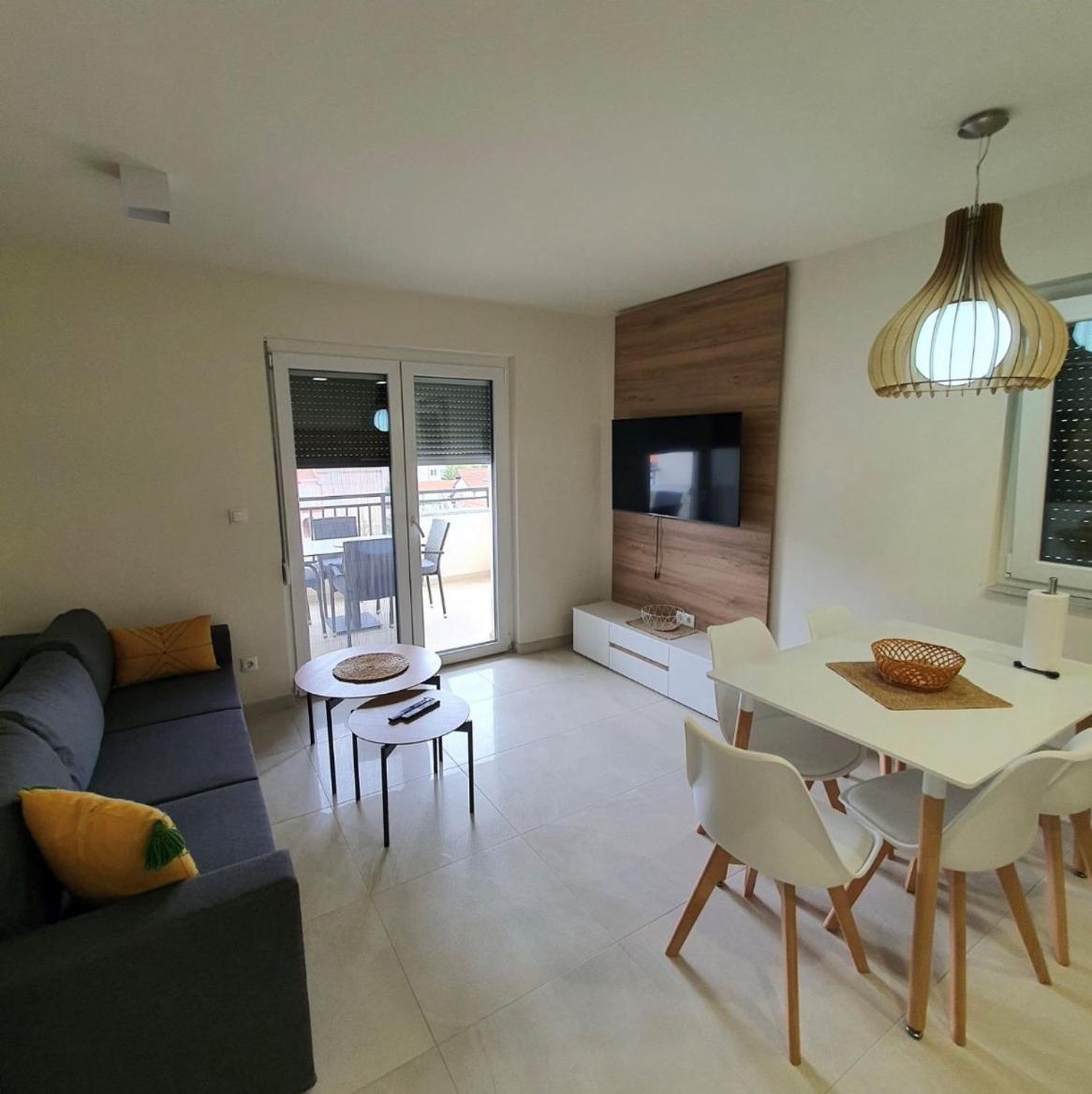 Apartmani Datea