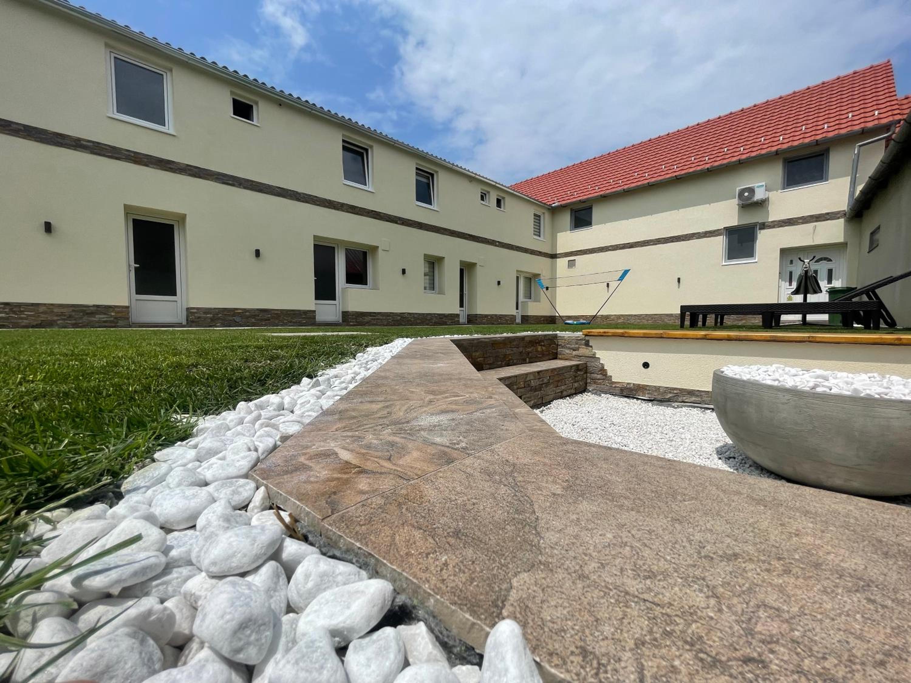 Duplex Oasis Ada