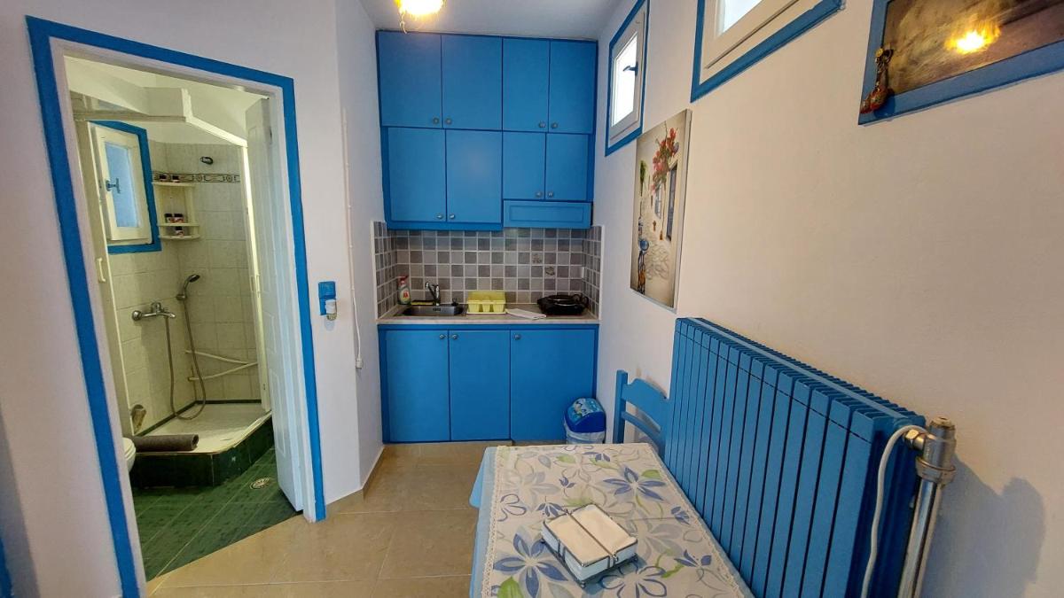 Azzurro Naxos, Azzurro I - Azzurro II - Azzurro III