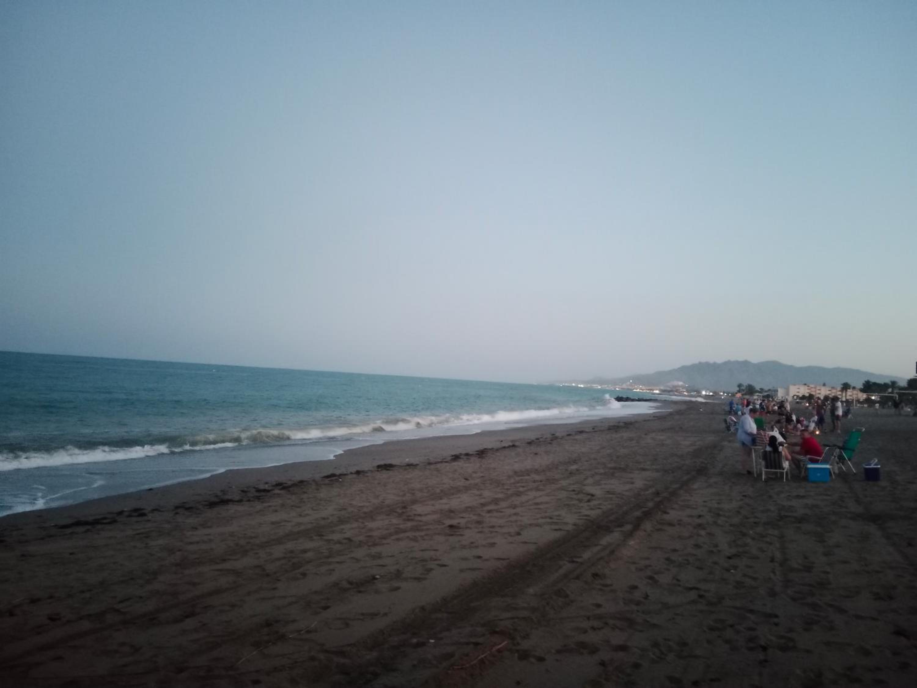 Sol, playa y piscina view 2