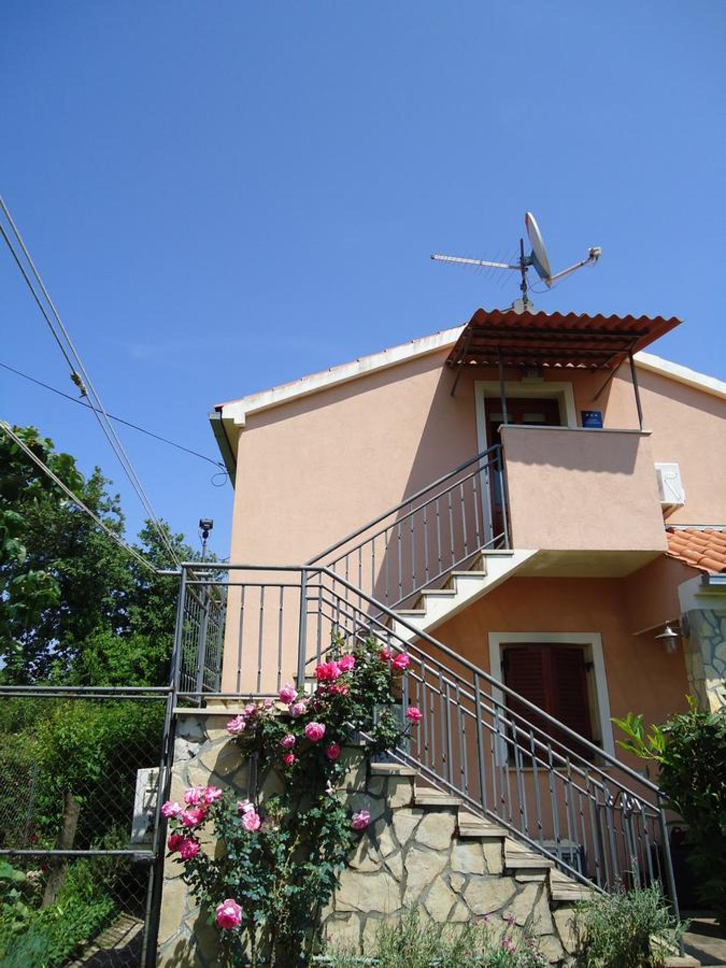 Studio Apartment Nera view 5
