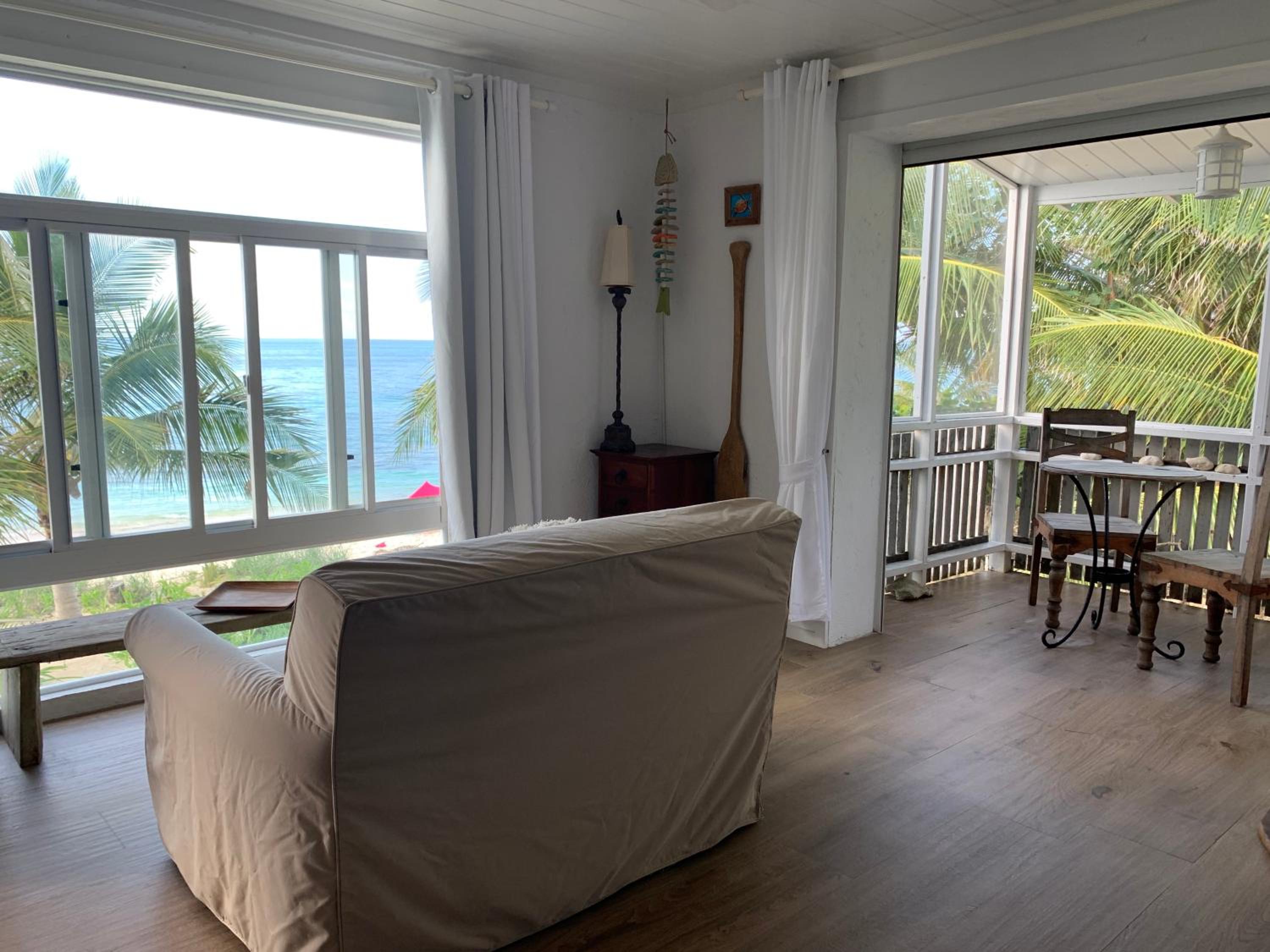 Beach'nBarefoot (Love Beach) - nestled on the beach