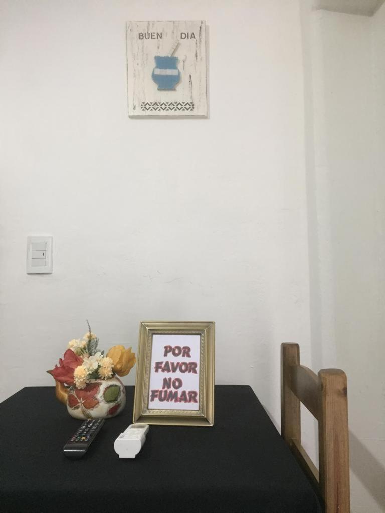 Monoambiente pequeño, con estacionamiento