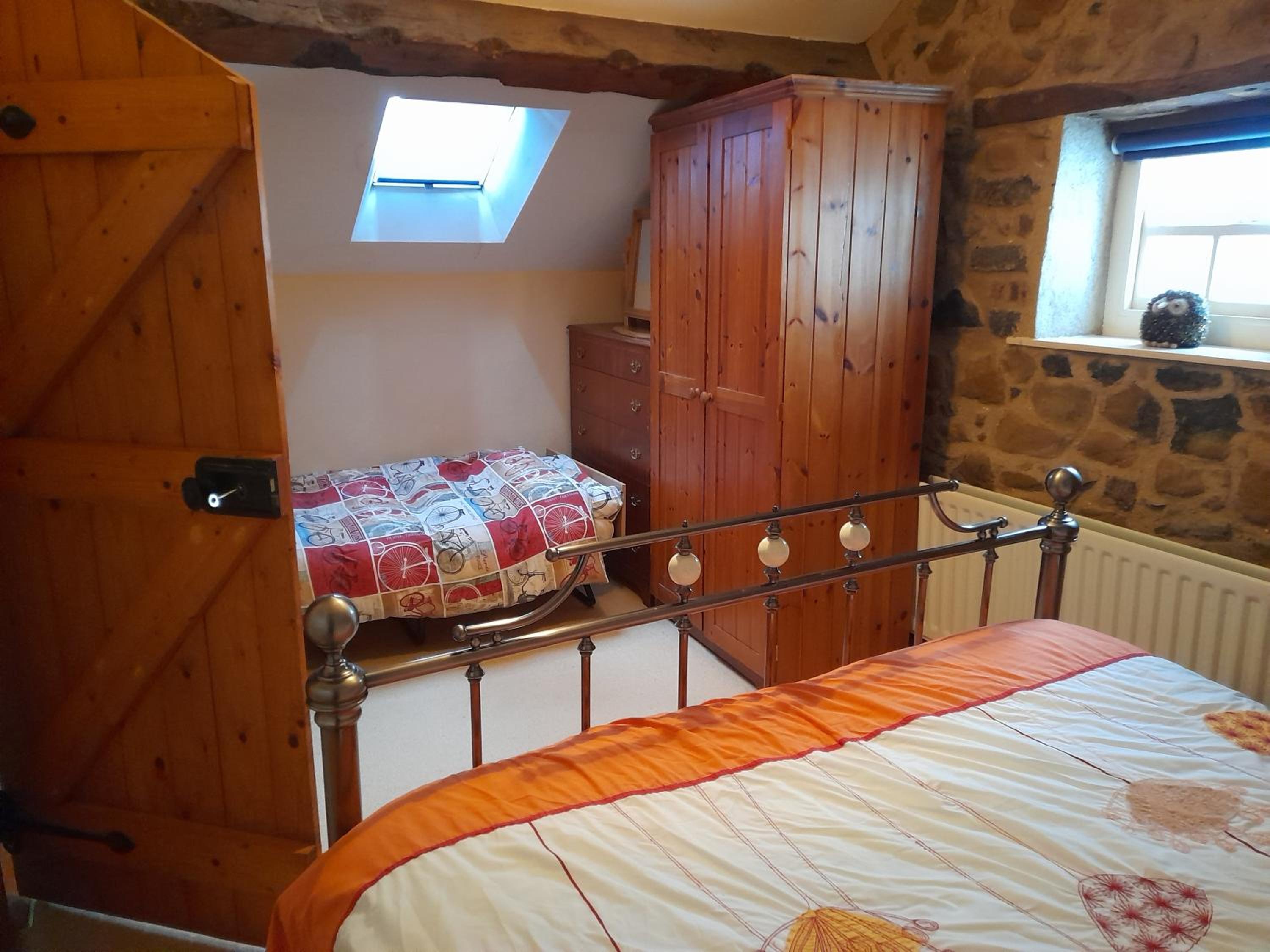 Moira Cottages at Berwickhall Sleeps 8