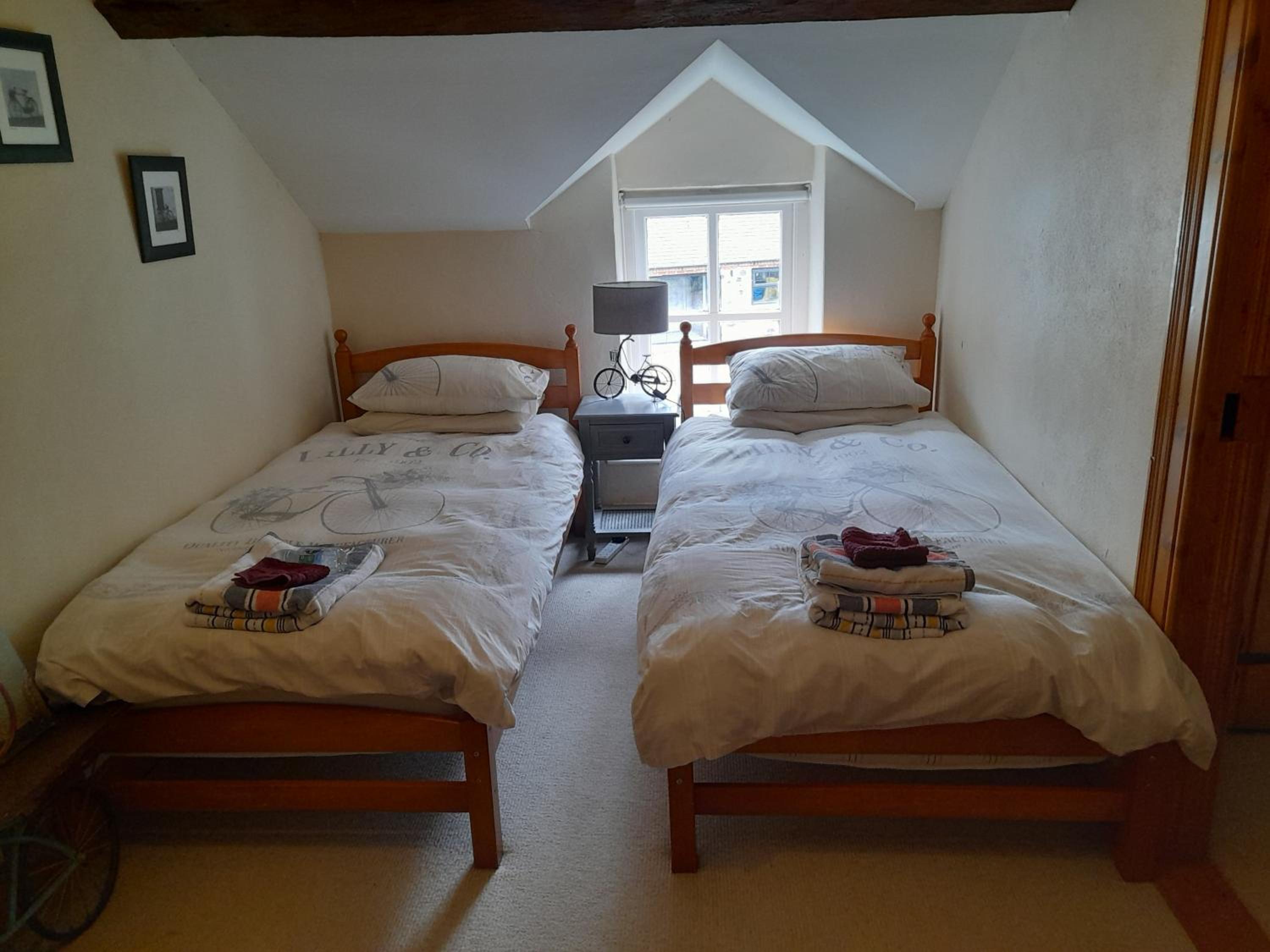 Moira Cottages at Berwickhall Sleeps 8