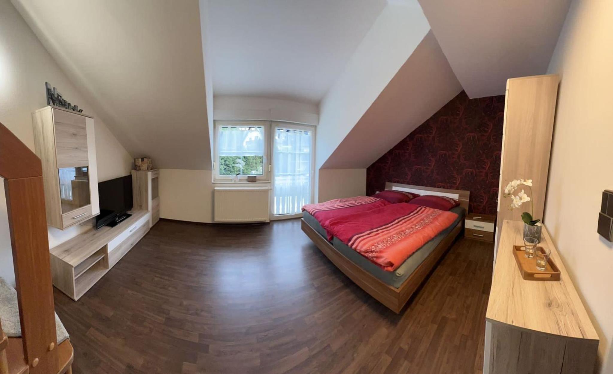 Stilvolles Ferienhaus mit Garten für 6 Personen
