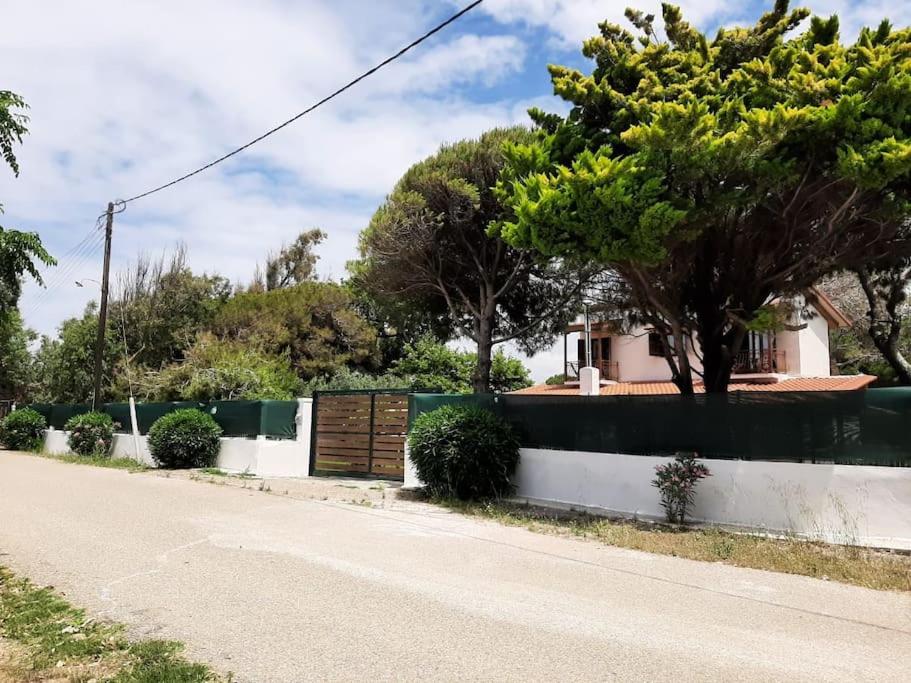Yannis Villa