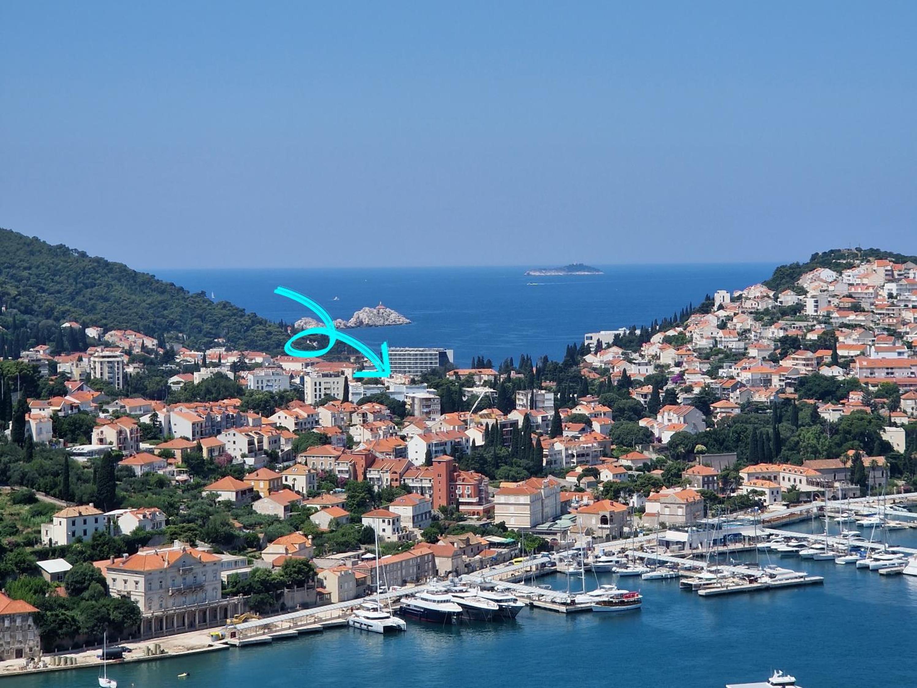 Tennis apartment Dubrovnik, FREE parking, beach
