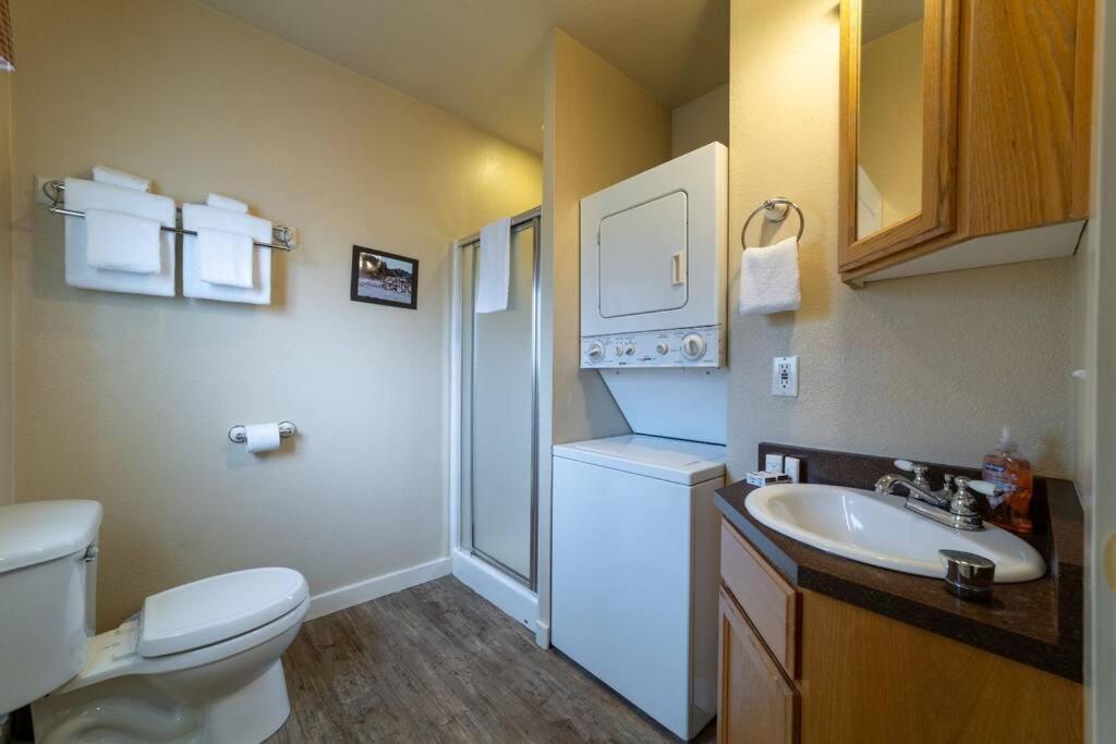 Elk Meadow Cabins 9B Prairie Creek - Single Room view 3