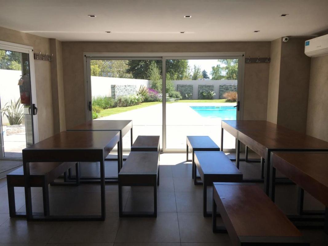 Departamento amplio y muy iluminado en 9 piso, con piscina