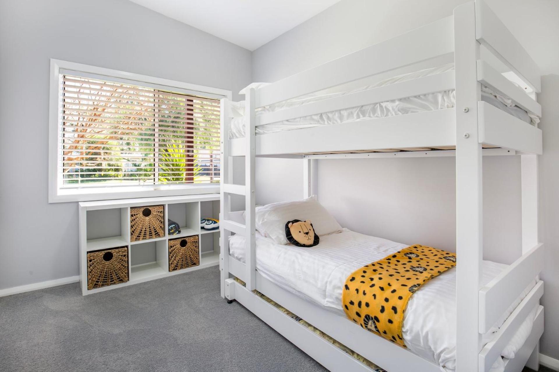 The Anchor - Pet Friendly - 5 Mins Walk to Beach - EV Charging