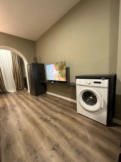 Bejart Apartment 4