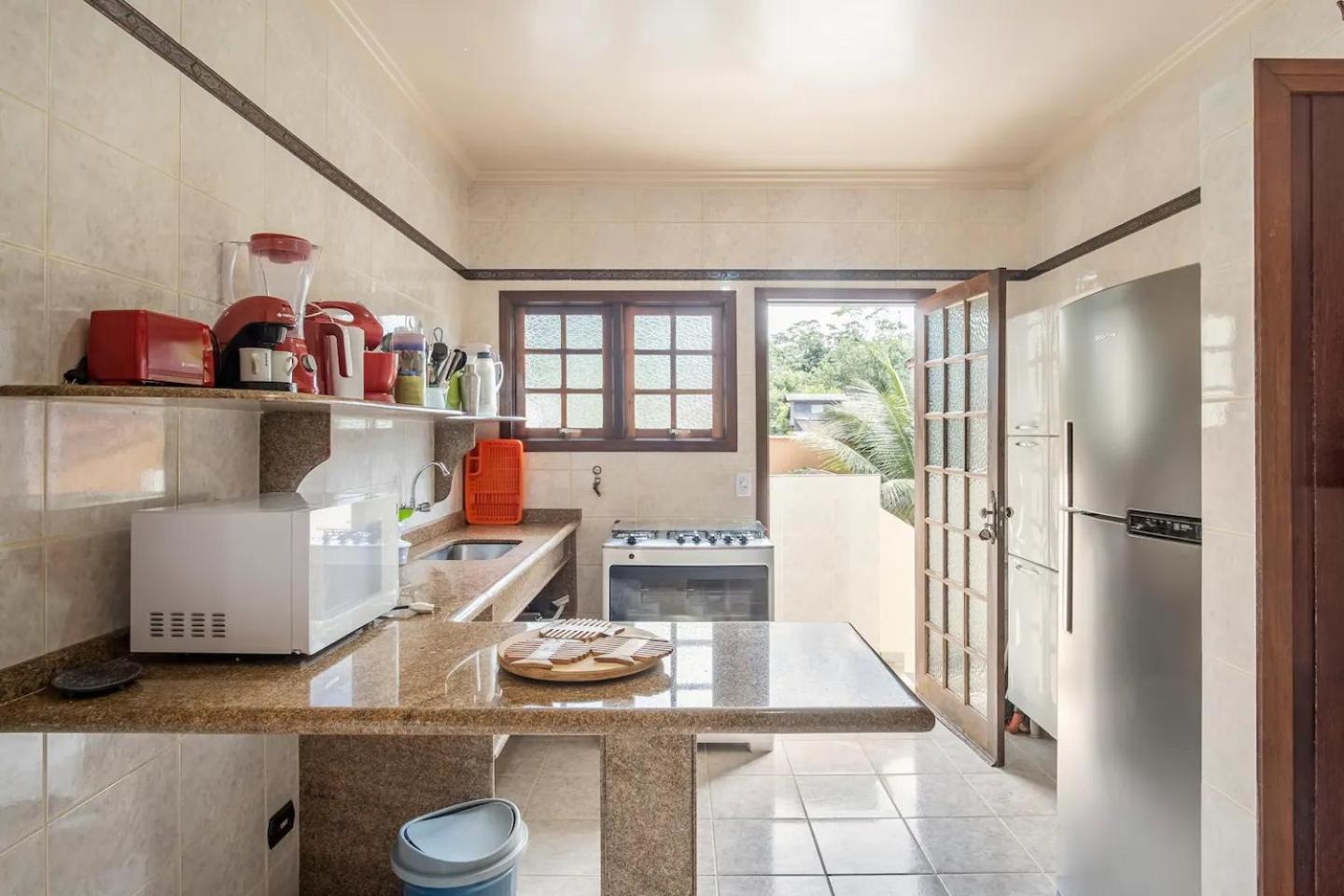 Casa em condominio Caraguatatuba