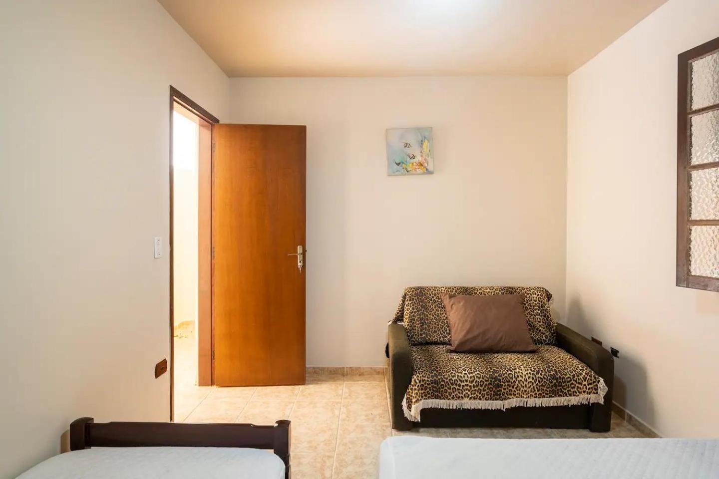 Casa em condominio Caraguatatuba