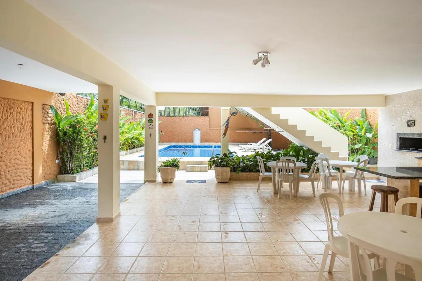 Casa em condominio Caraguatatuba