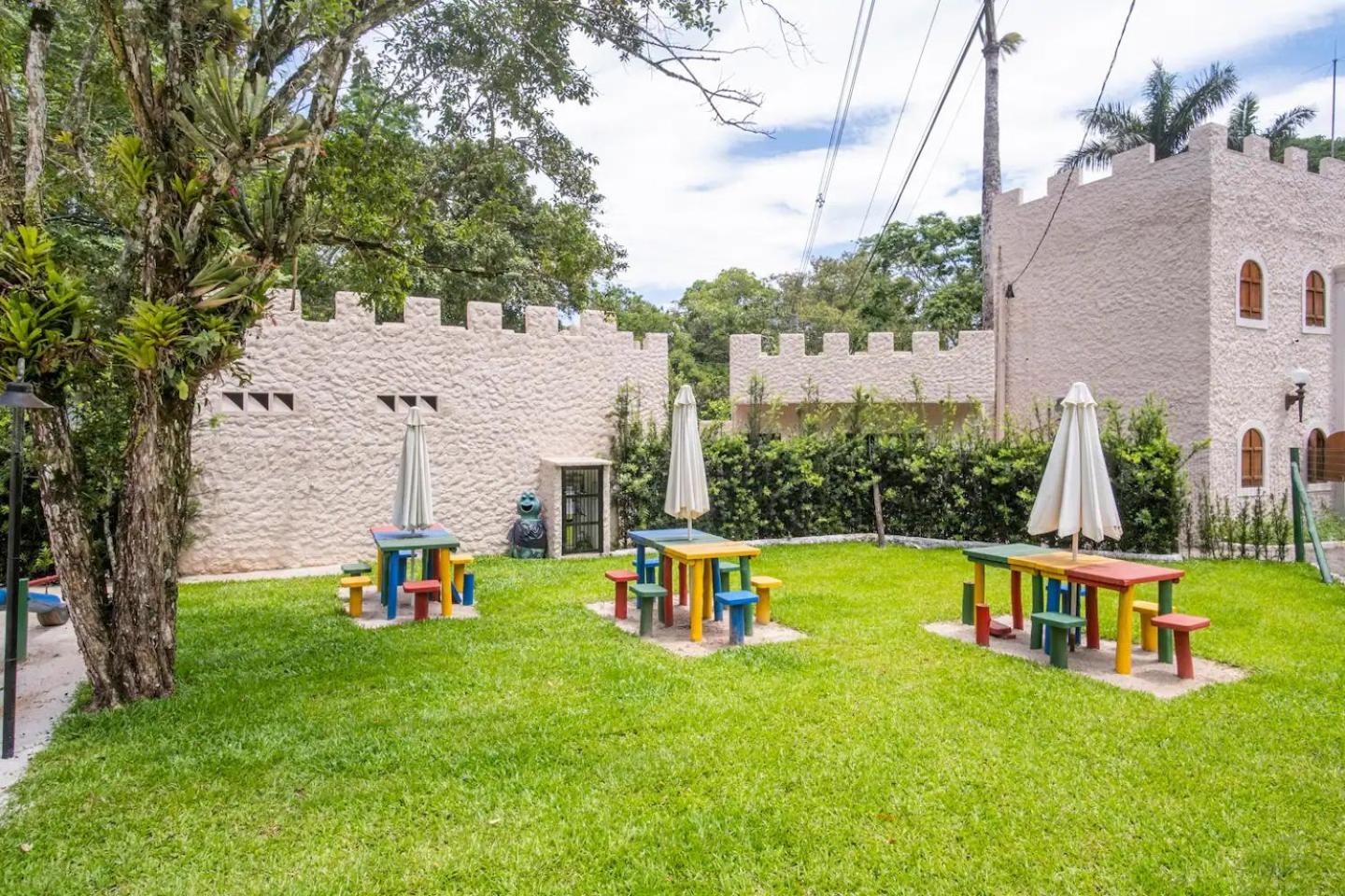 Casa em condominio Caraguatatuba