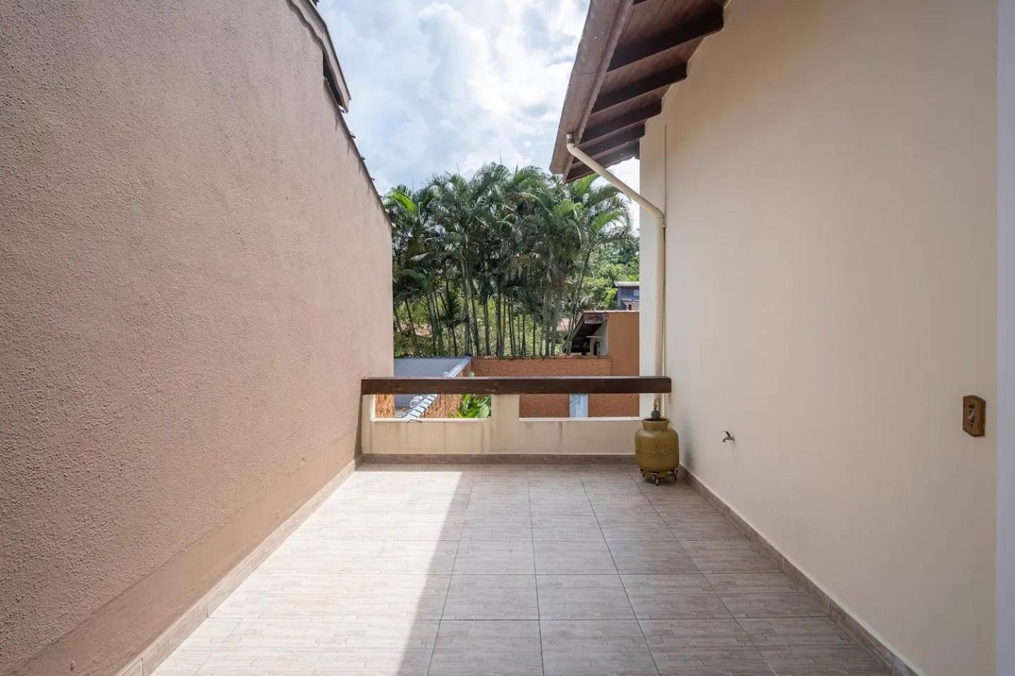 Casa em condominio Caraguatatuba