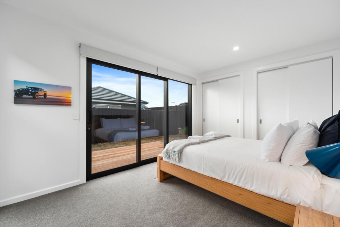 CatchN'Relax Taupo view 5