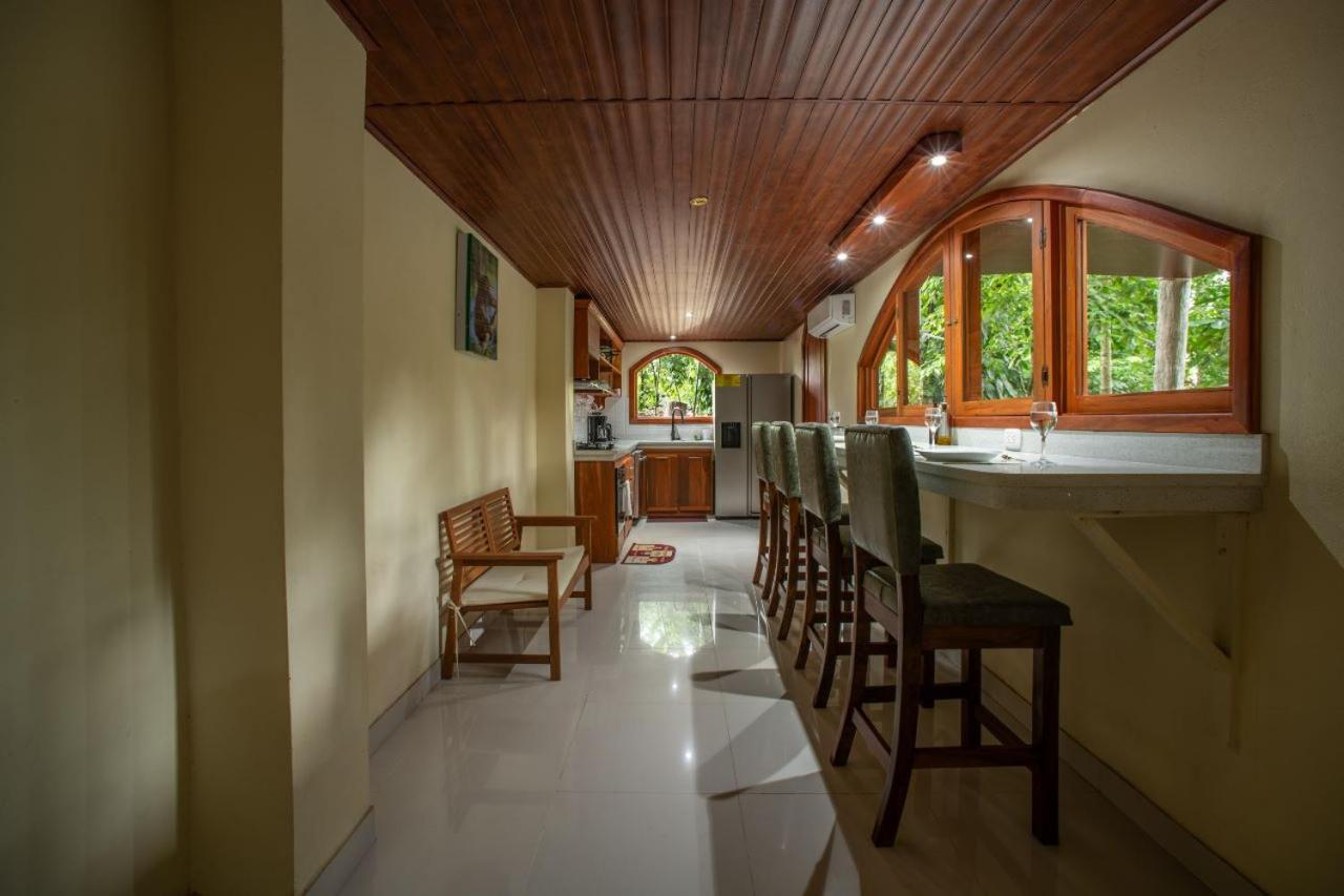 Arenal Ginger Home