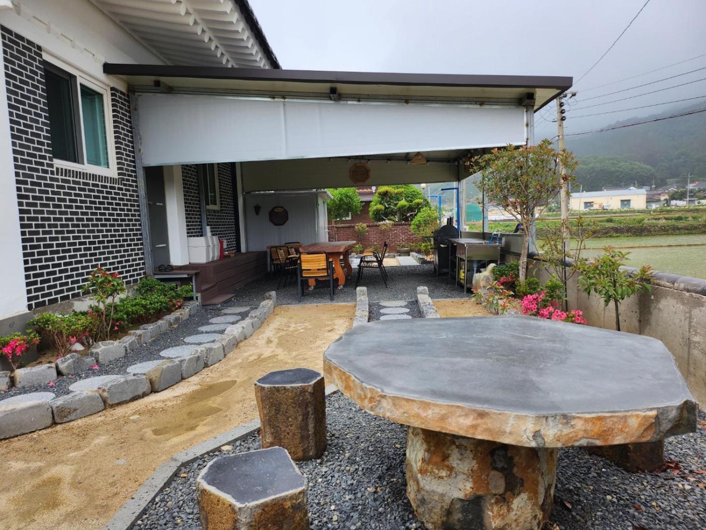 Seoak Stay