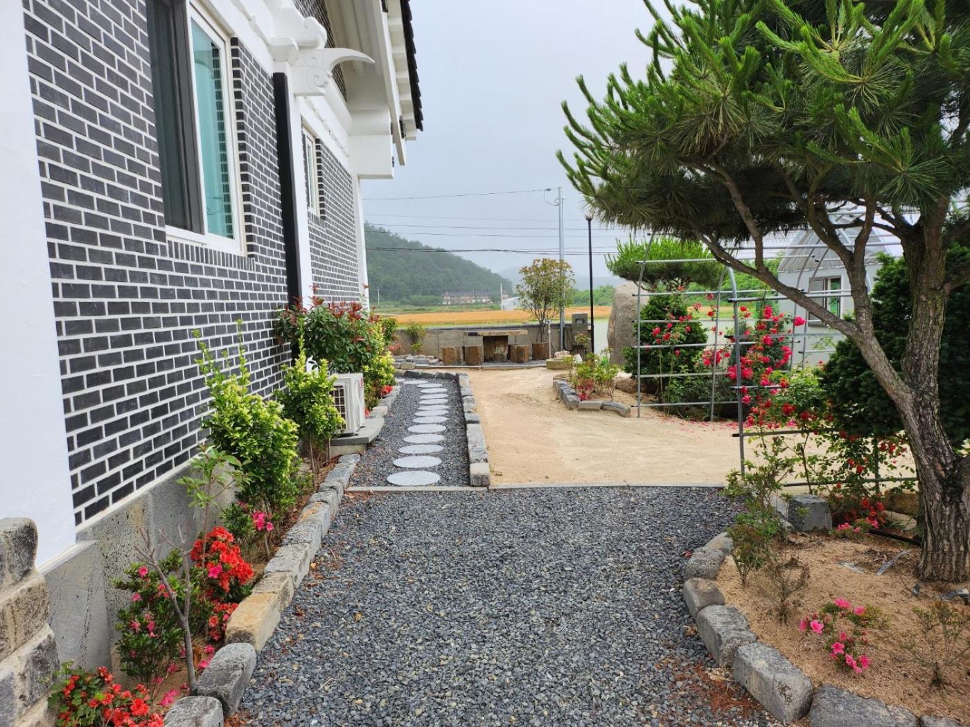 Seoak Stay