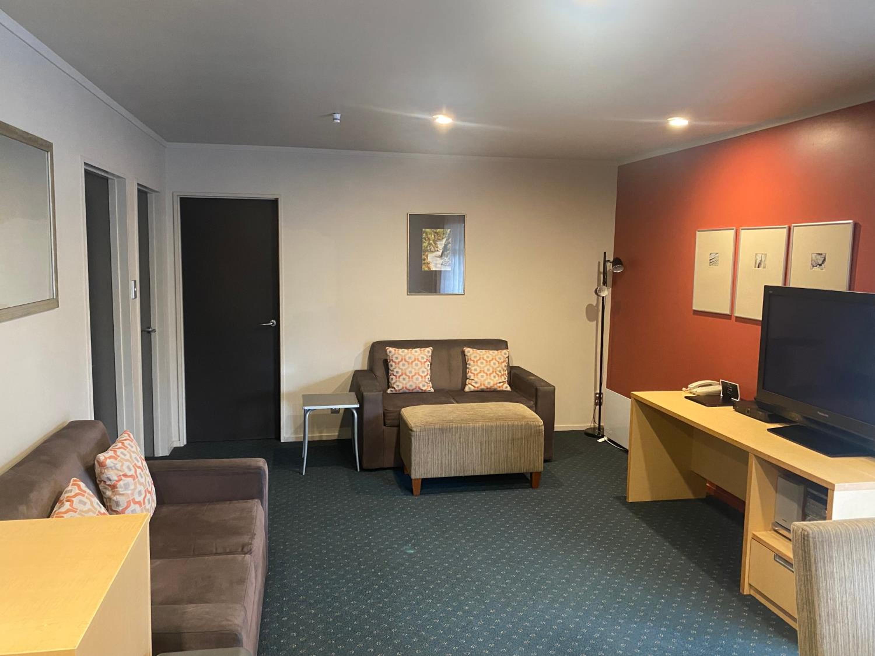 Bentleys Motor Inn