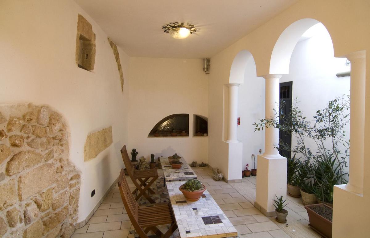 B&b Altrov'è