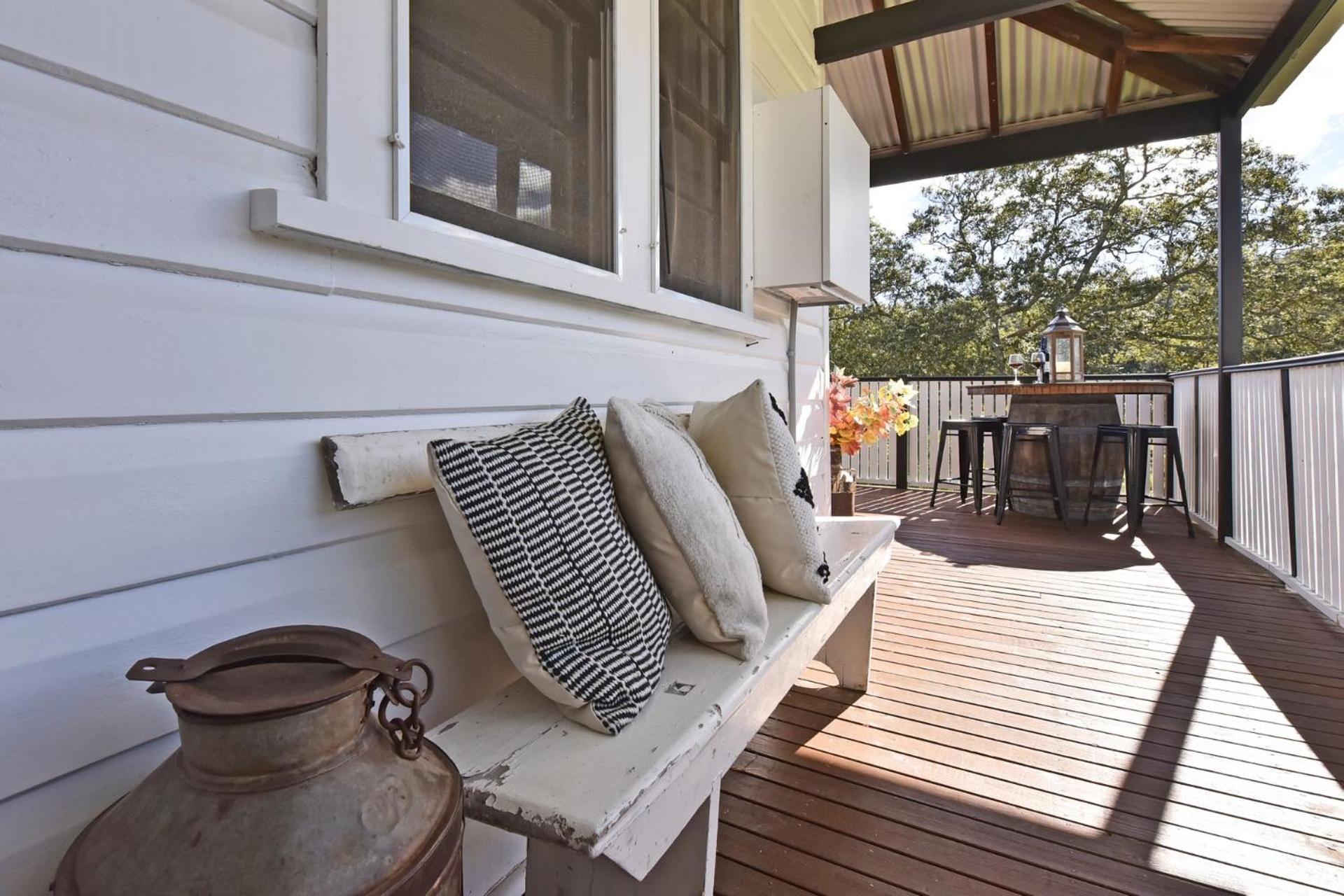The Glass Ceiling 360 degree Mount View Hideaway