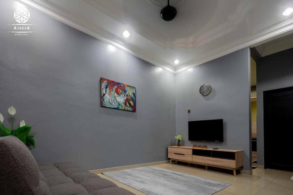 Homestay in Kuala Terengganu - Azeeza Homestay photo 2