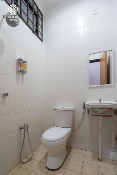 Homestay in Kuala Terengganu - Azeeza Homestay photo 5