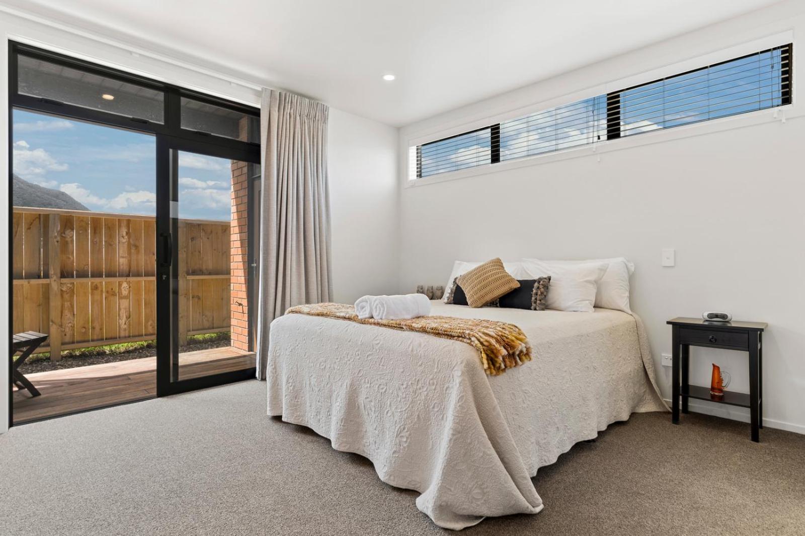 Custom designed holiday home, next to Cycleway. view 3