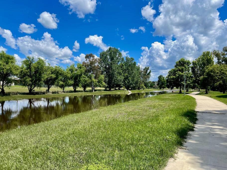 MAGNOLIA HOUSE ON THE CREEK - STANTHORPE