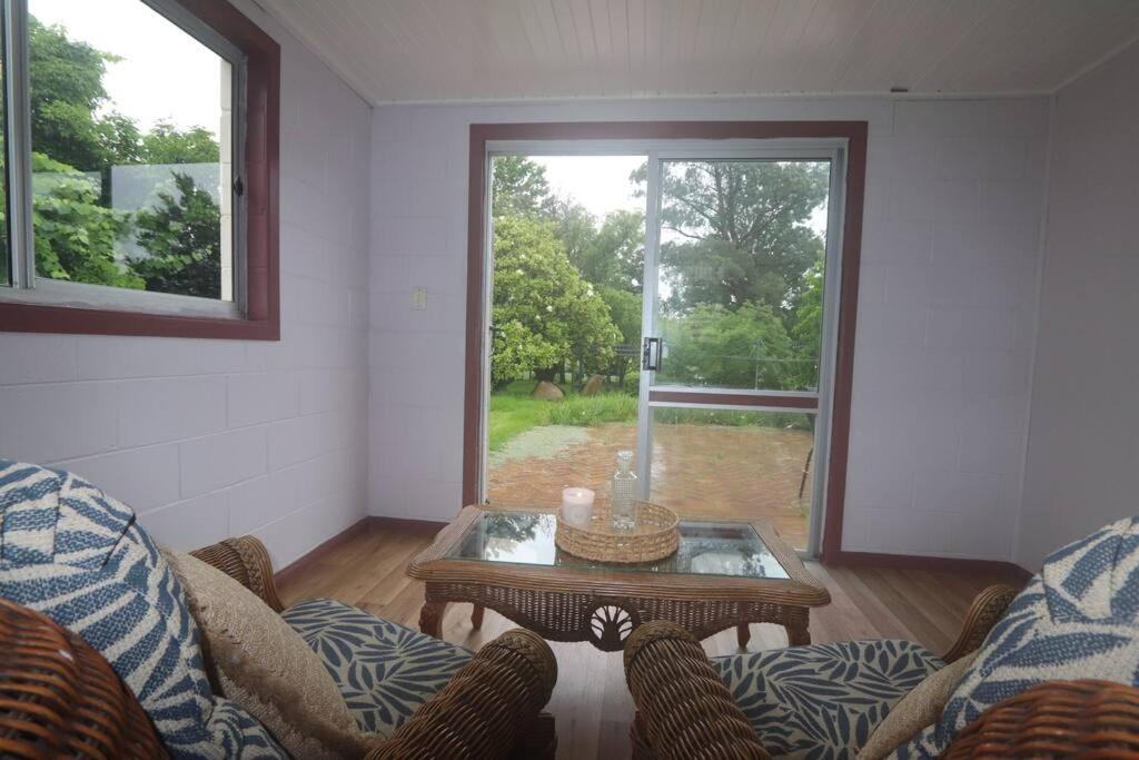 MAGNOLIA HOUSE ON THE CREEK - STANTHORPE