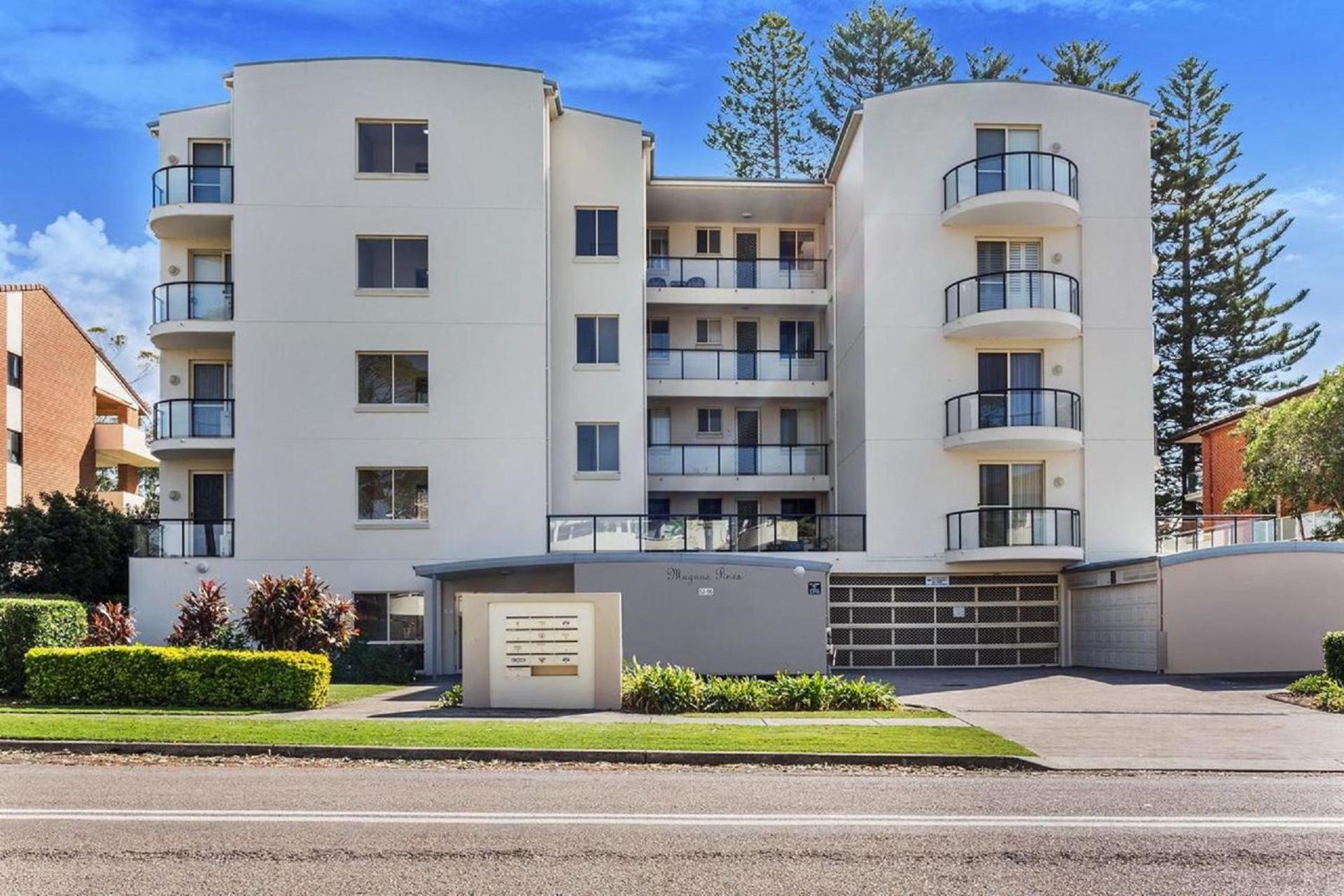 Nelson Bay Vacations - Magnus Pines, 2,52-56 Magnus Street - Apartment with stunning views, linen and bed making, Wi-Fi and Air con - Property Image 5