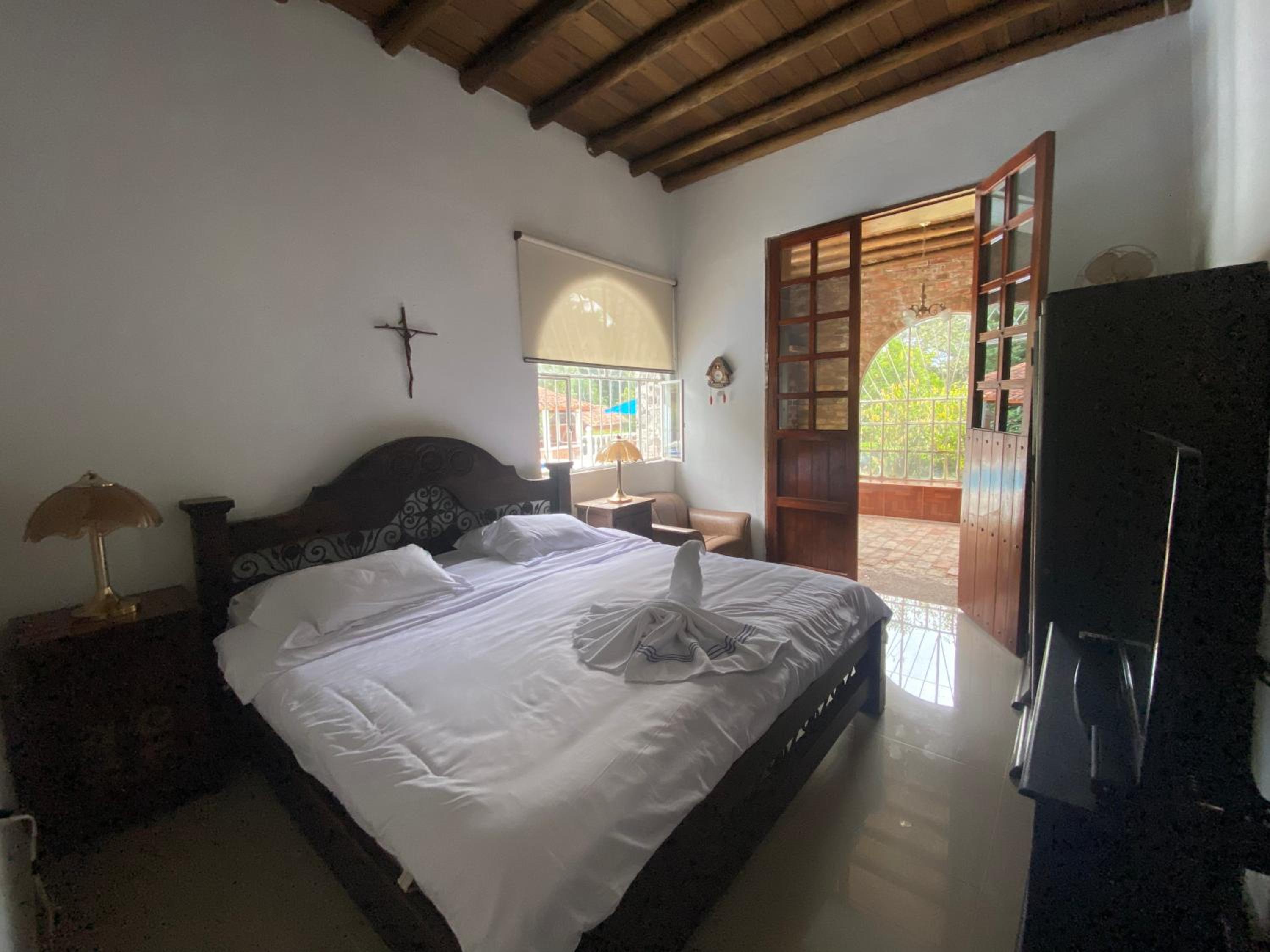 Hermosa Casa Campestre con Piscina y Jacuzzi