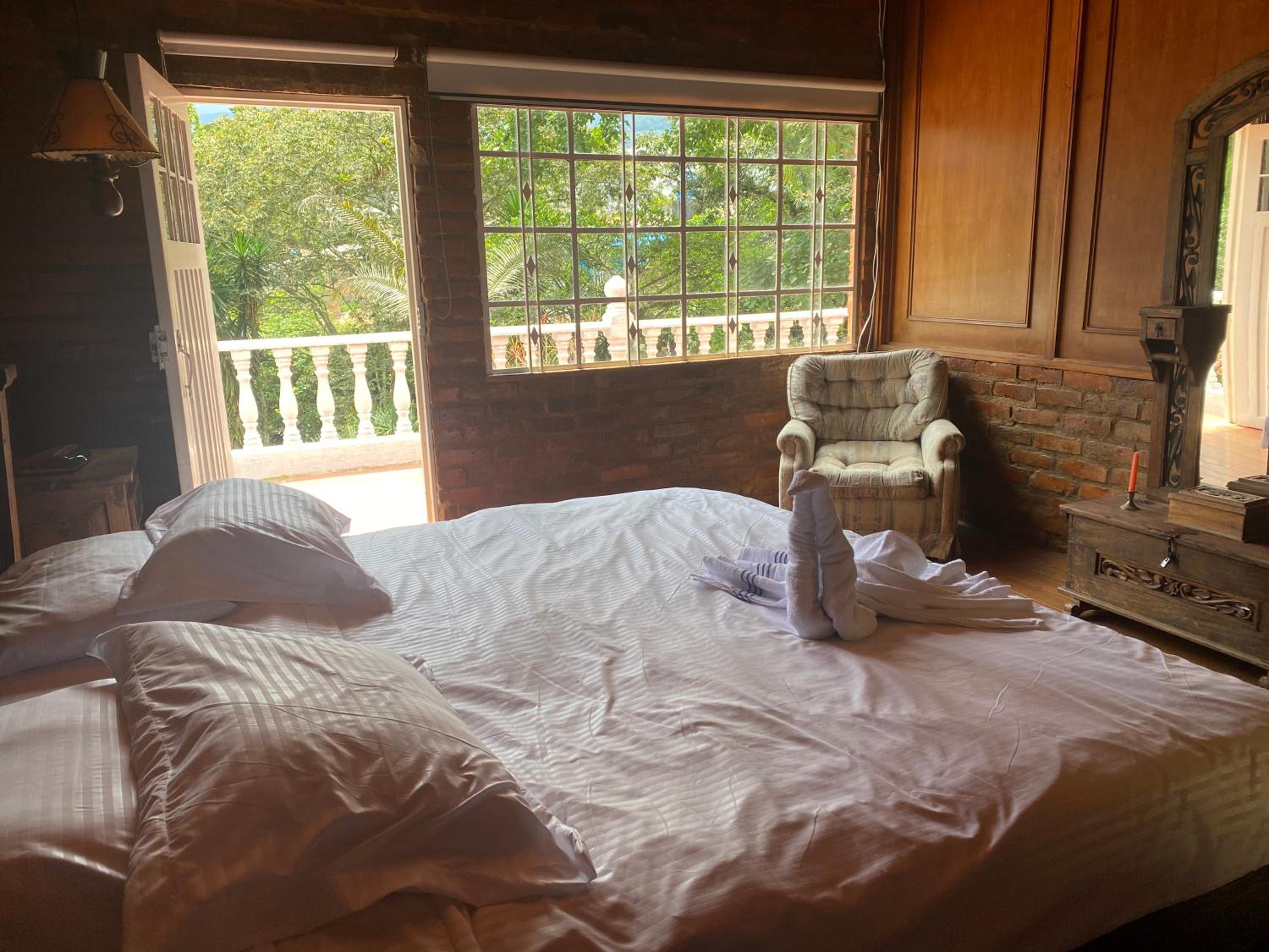 Hermosa Casa Campestre con Piscina y Jacuzzi