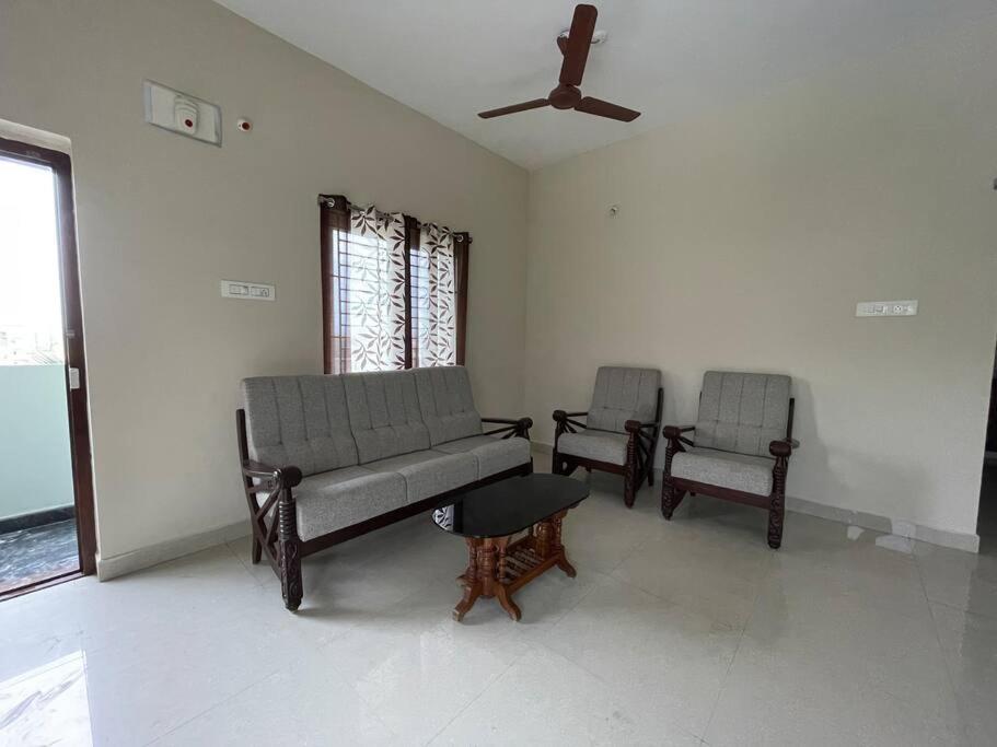 SSN Home Stays in Tirupati Near Alipiri