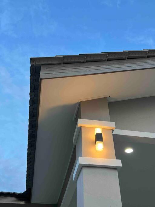 Majestic Homestay - Pasir Puteh photo 5