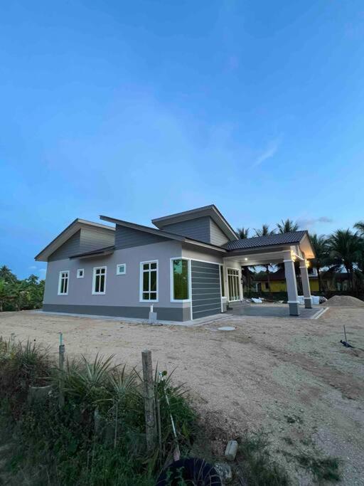 Majestic Homestay - Pasir Puteh photo 8