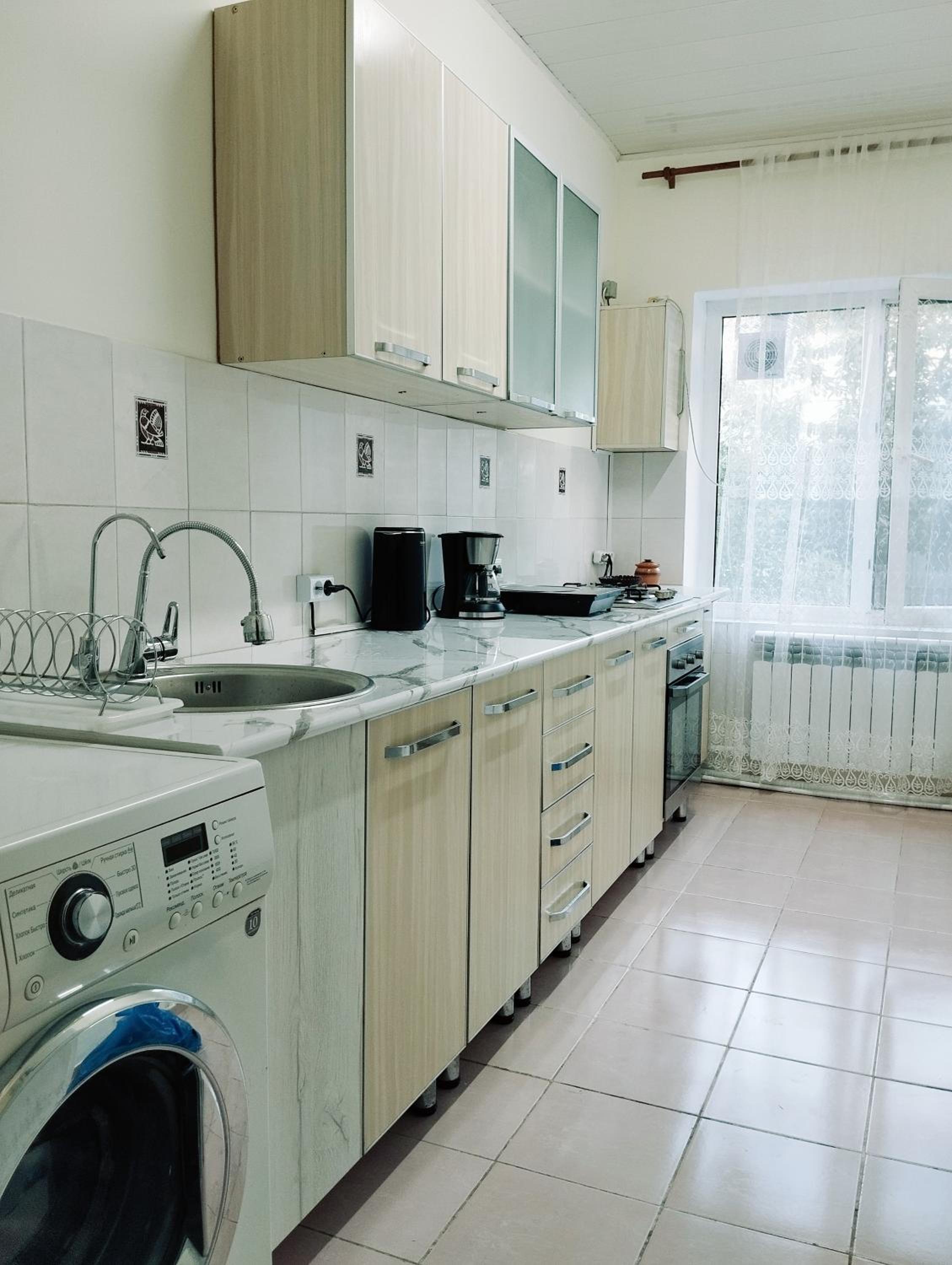Salma Capsule Hostel