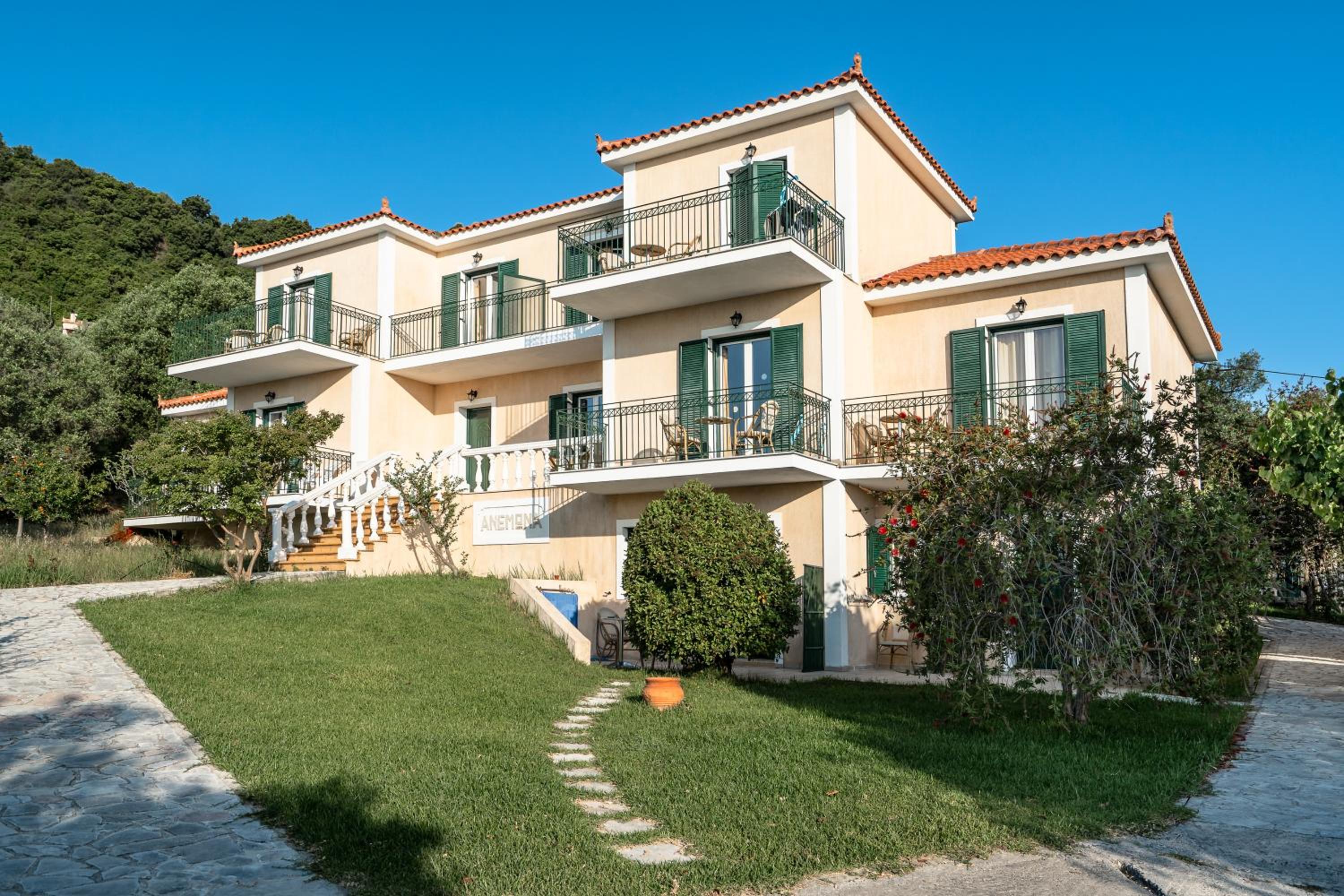 Anemona studio D view 3