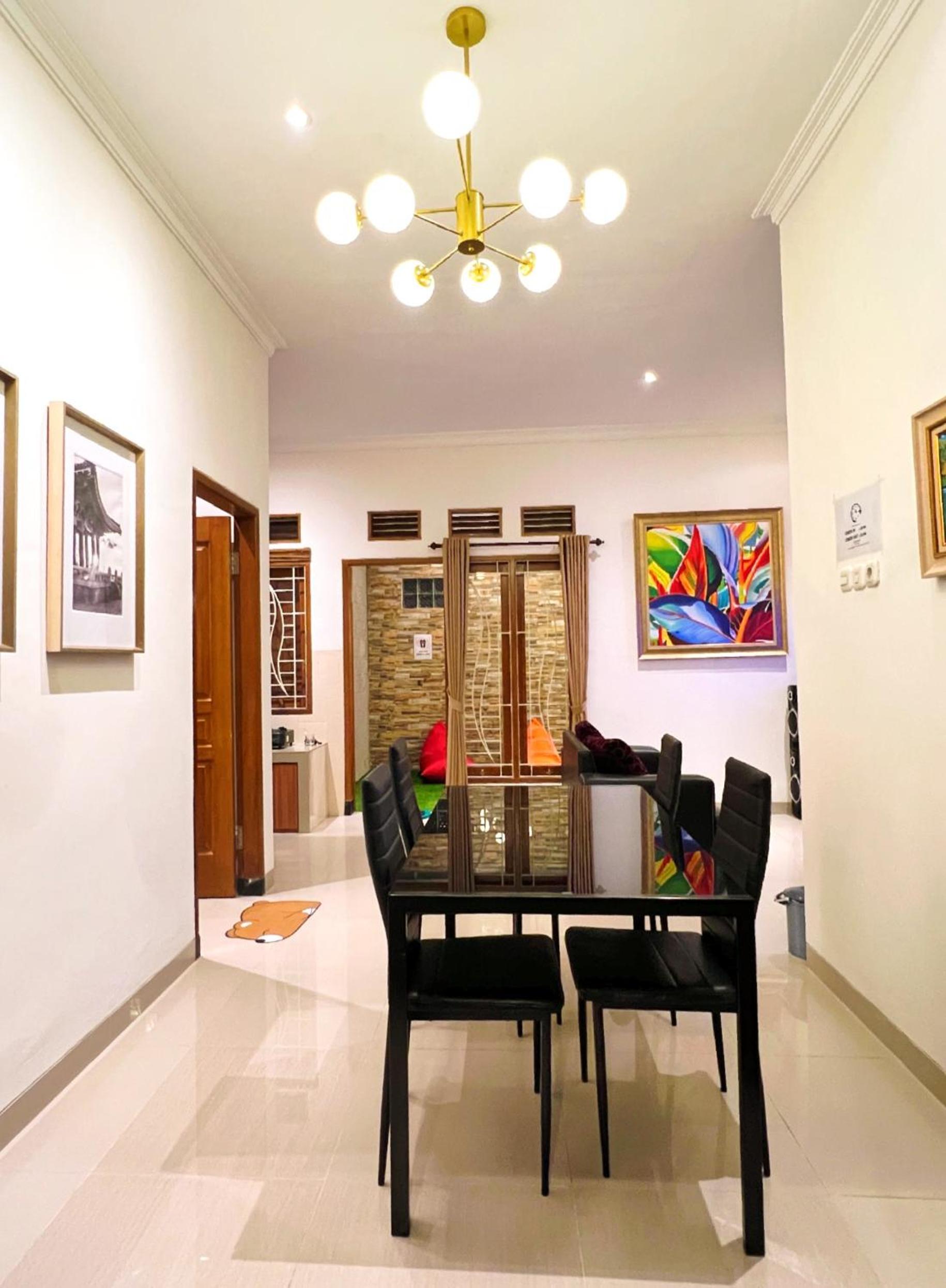 Vila Kusuma Estate Batu view 2