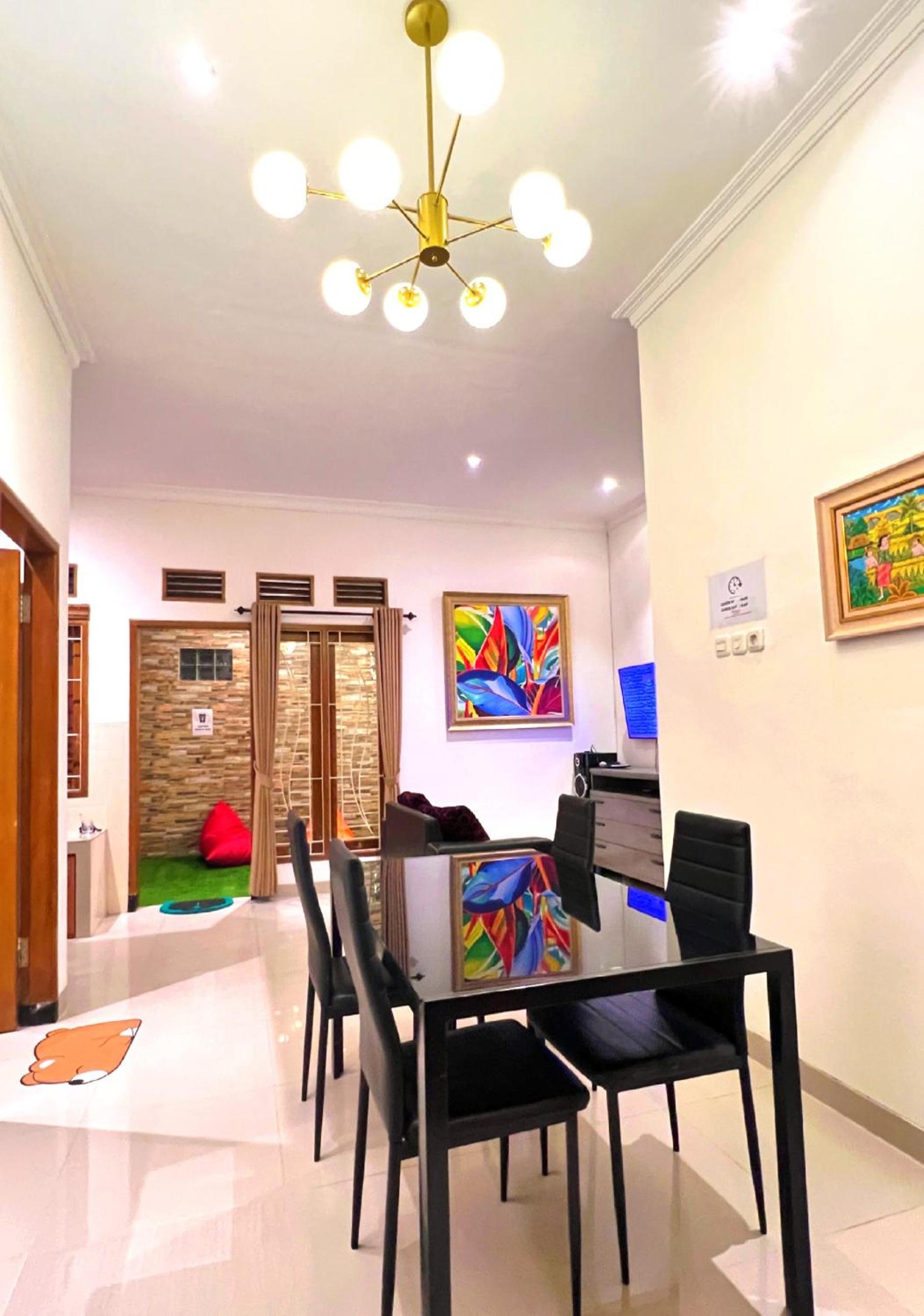 Vila Kusuma Estate Batu view 3