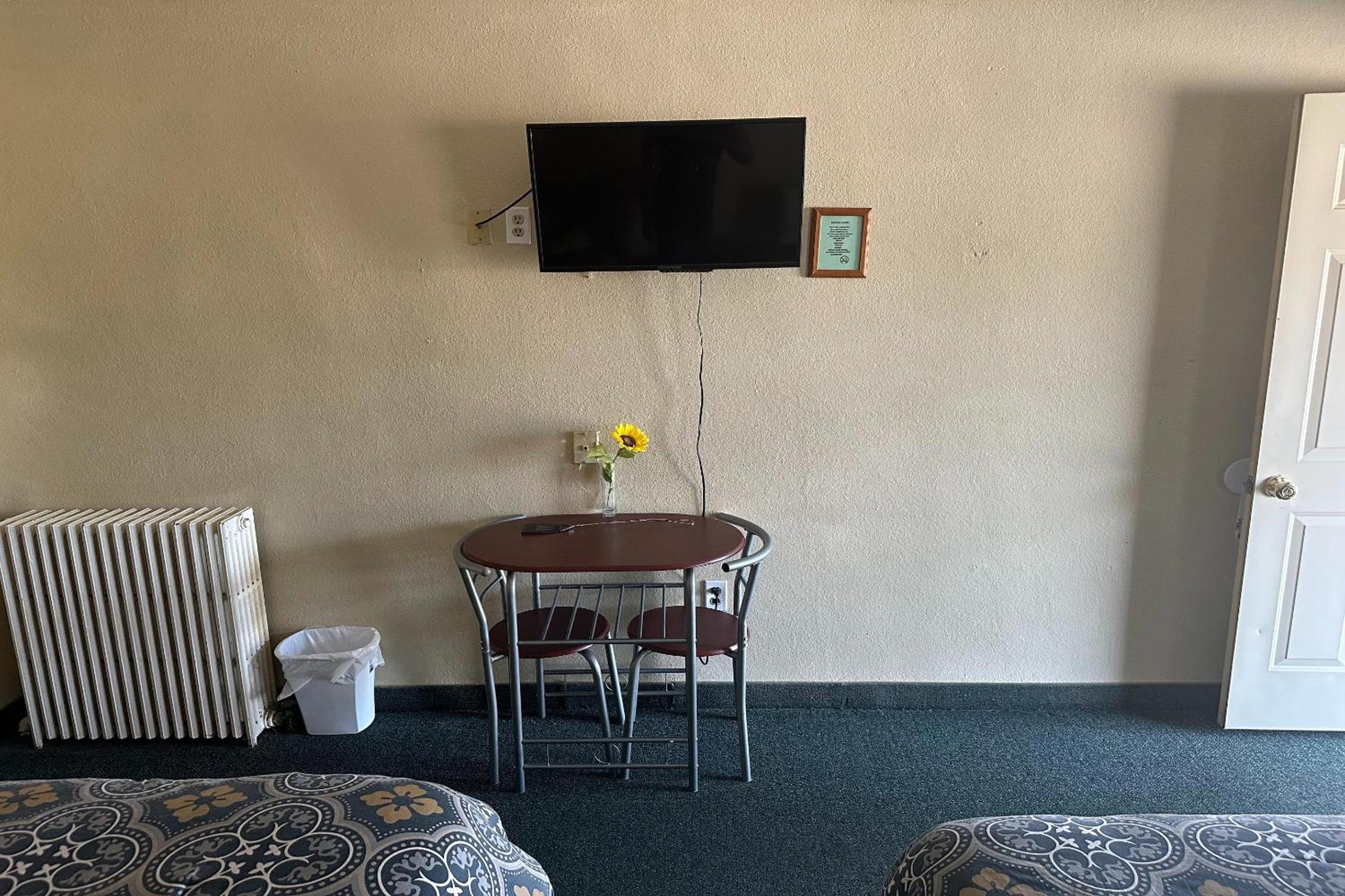 Love Hotels Murdo by OYO on Interstate 90