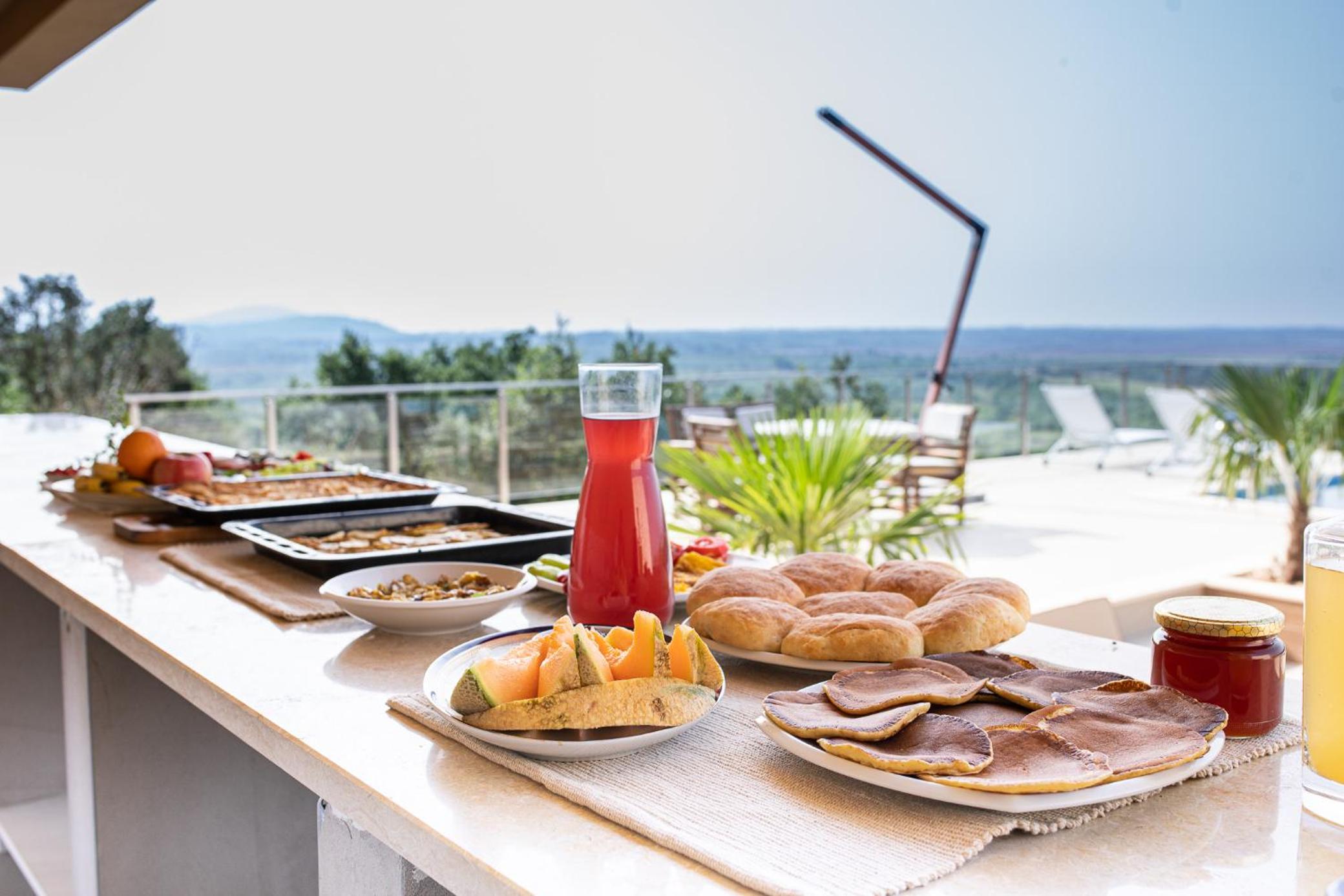 Solana's View - Ferienhäuser in ruhiger Lage, mit einer einzigartigen Aussicht, Infinity Pool, Free Parking und Wlan