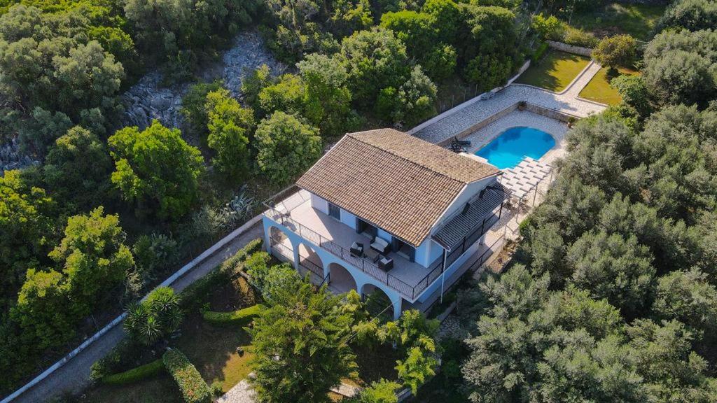 villa camross