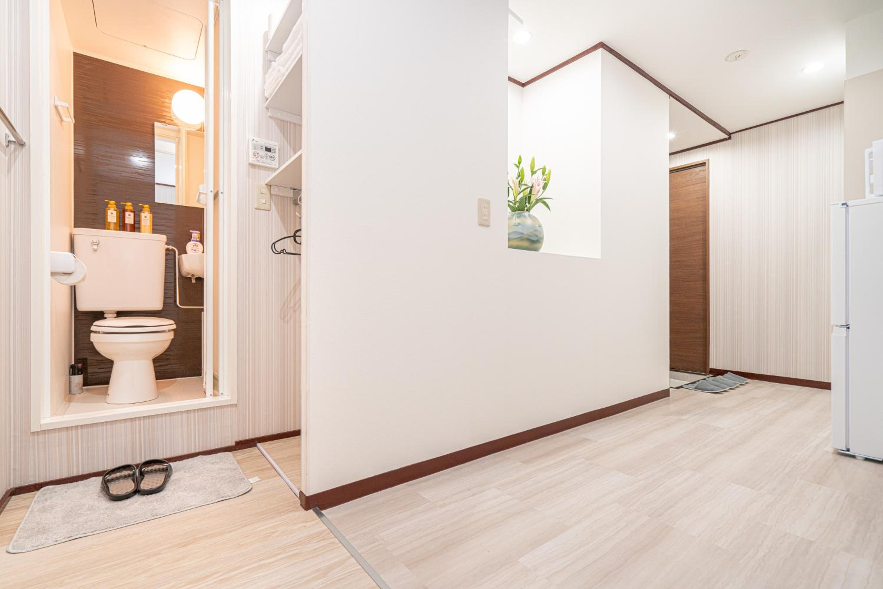 NEW OPEN! Nearest JR Shinokubo and JR soubu line HIgashinakano, shinjuku 5 minute ginza 25 minute asakusa 35 minute