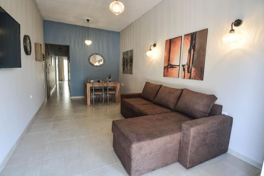 Central Apartment
